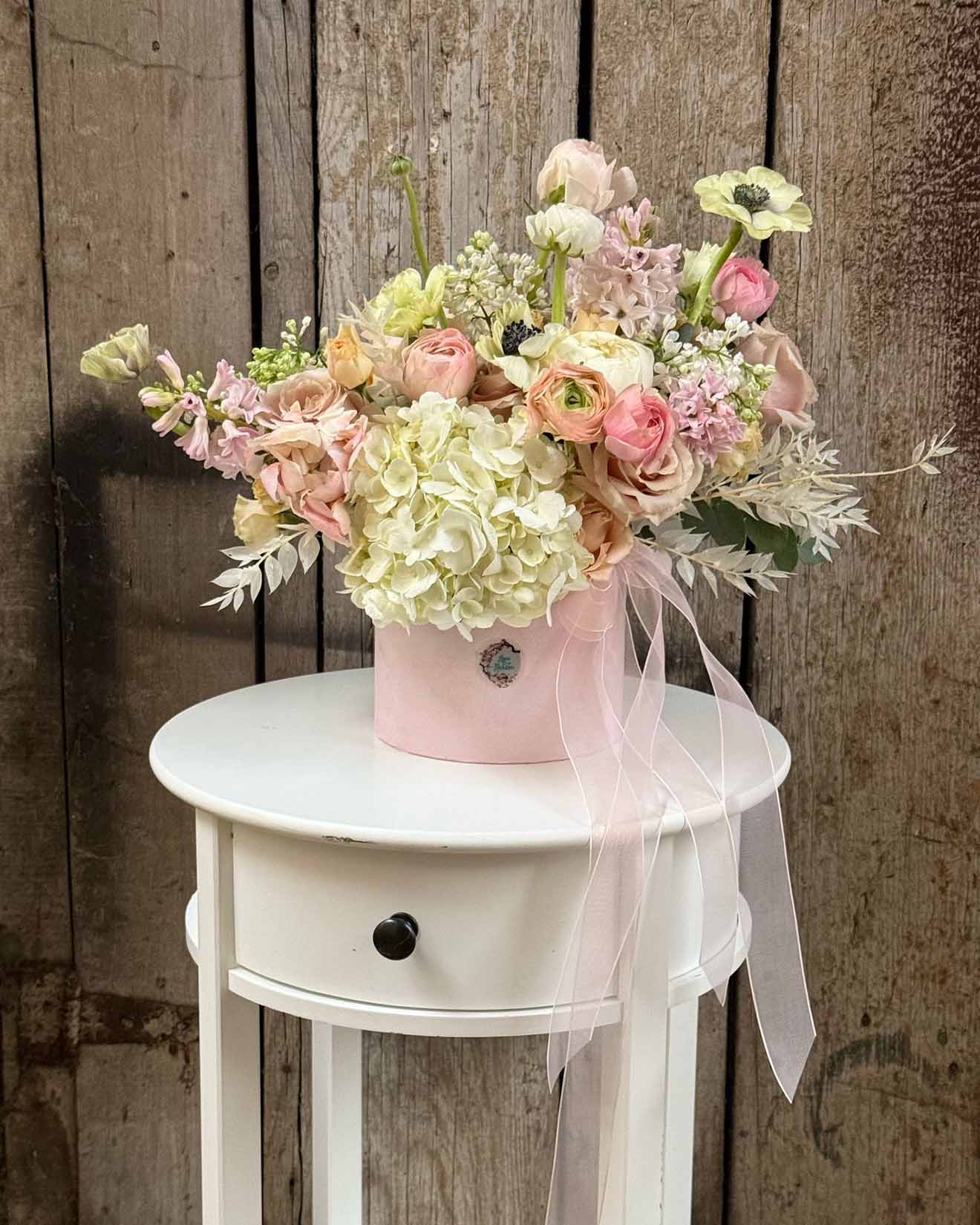 Soft Bloom Box