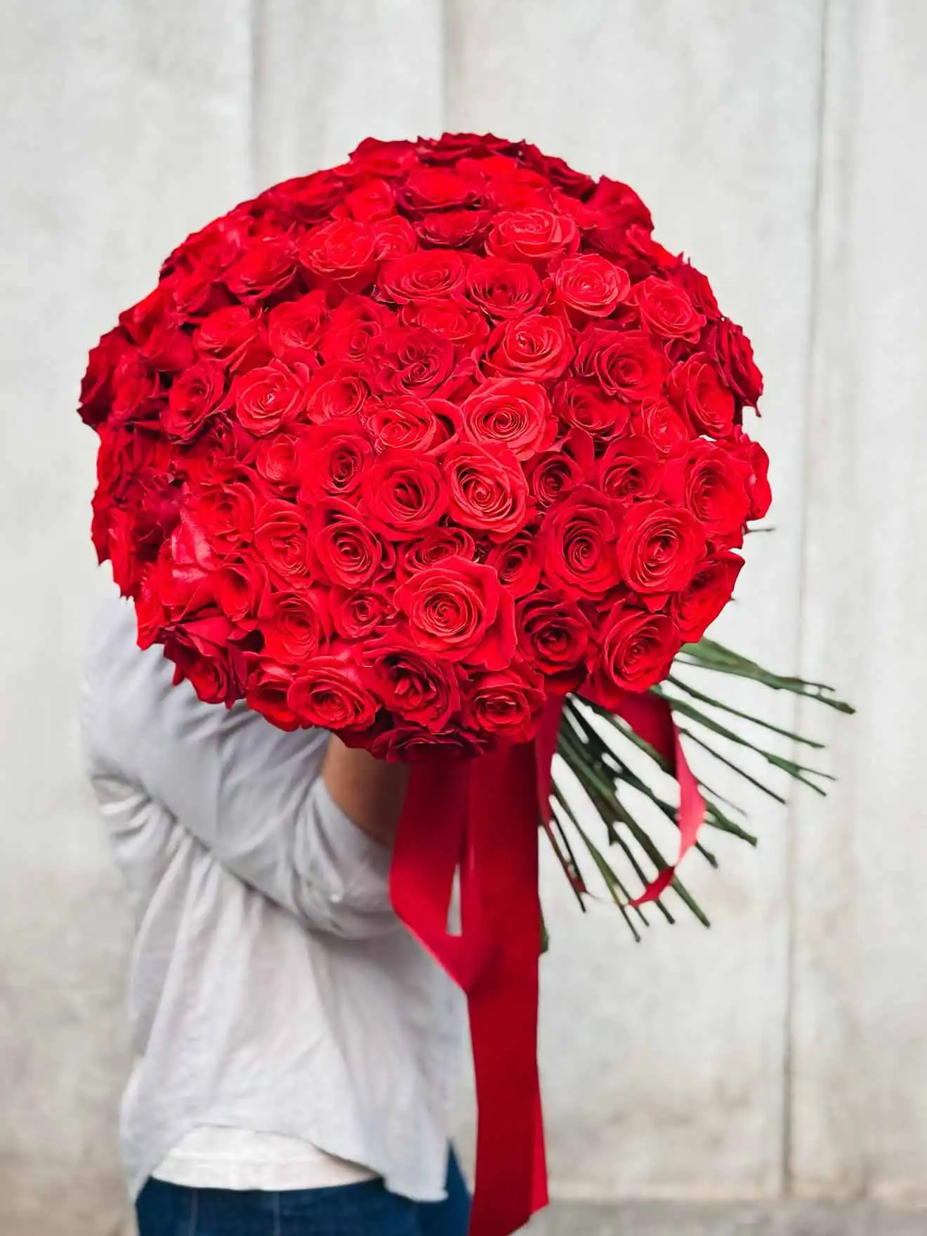 Edith 101 Roses Bouquet