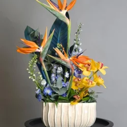 Aranjament Floral Corporate "Exotic Vision"