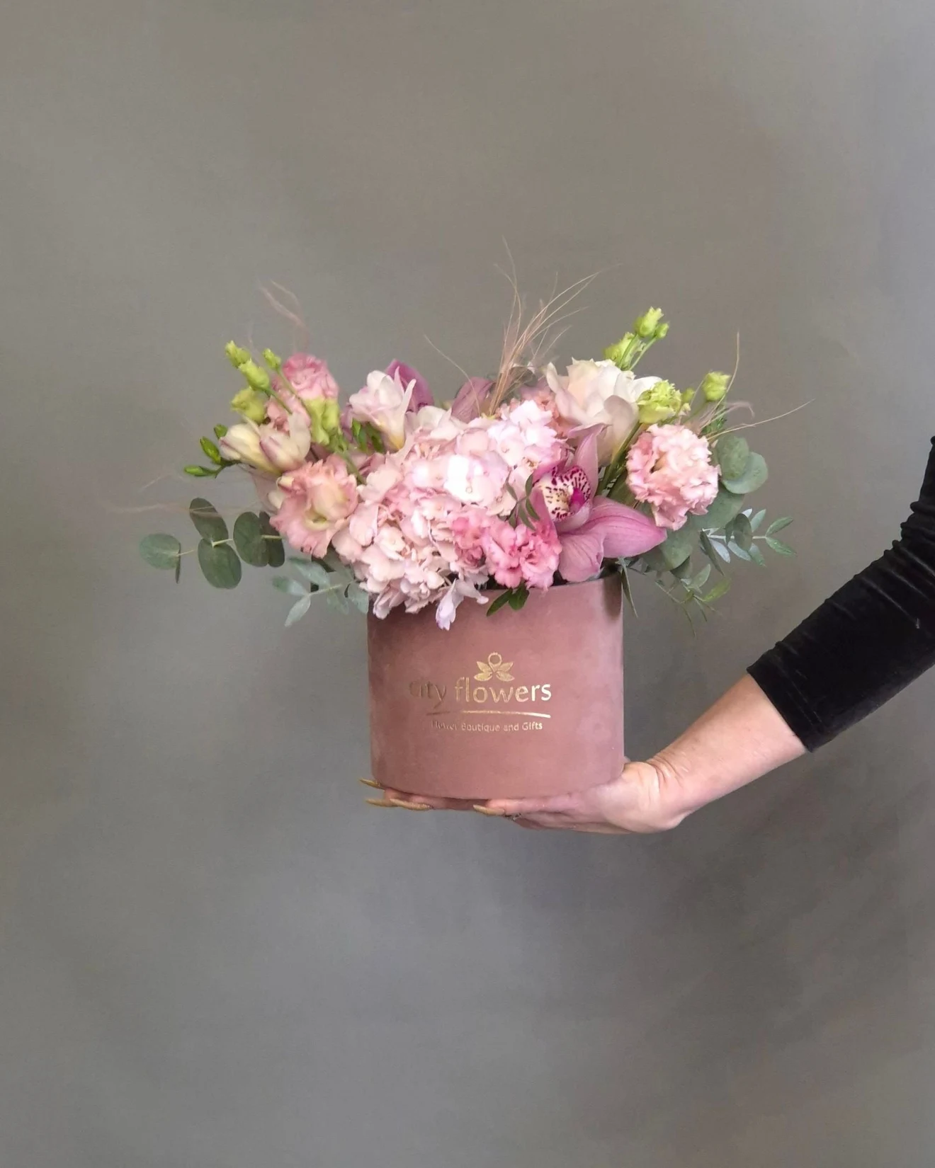 Aranjament Floral in Cutie "Pastel Dreams"