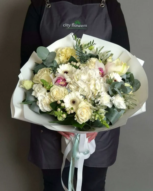 Buchet de Flori "All White"