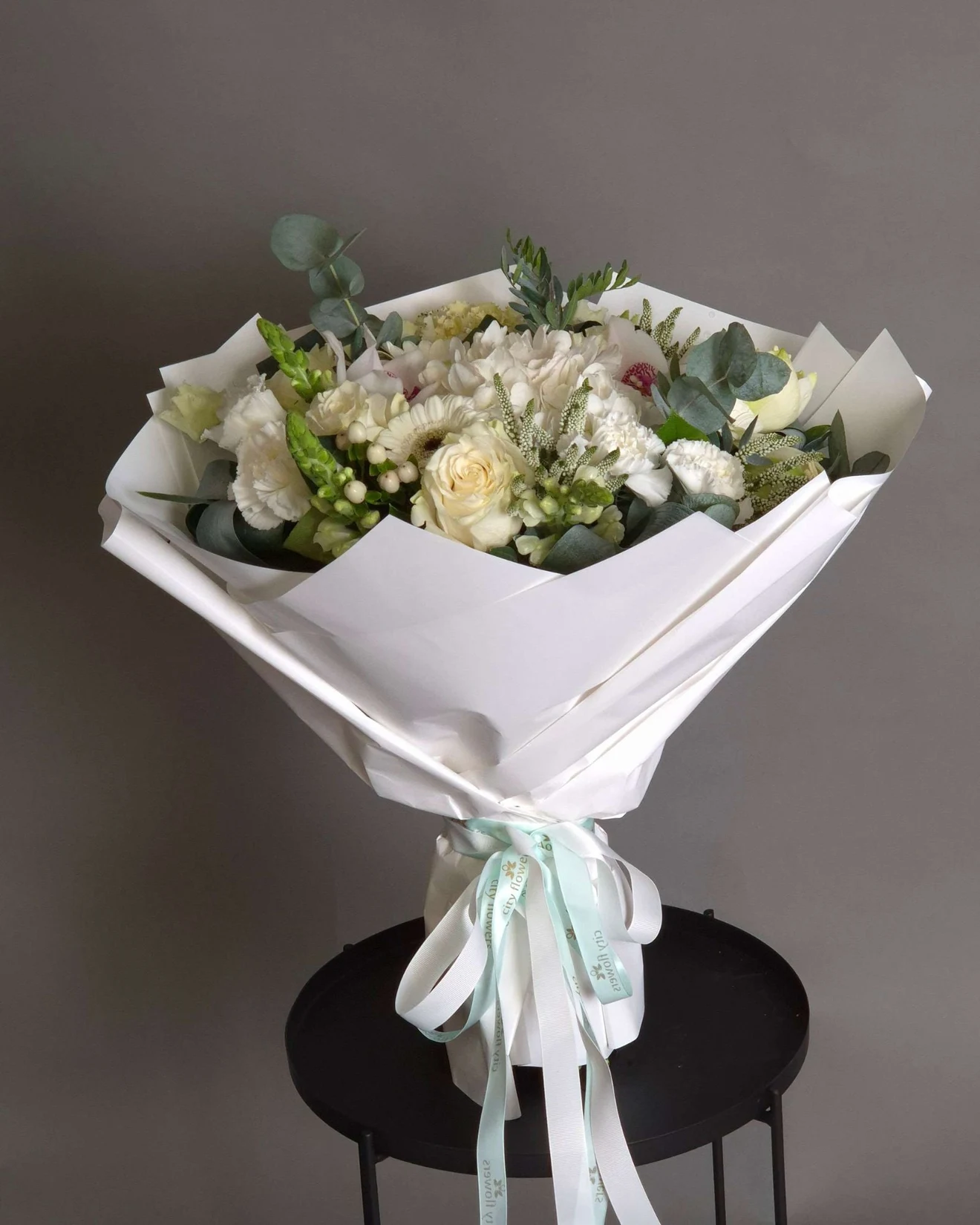 Buchet de Flori "All White"