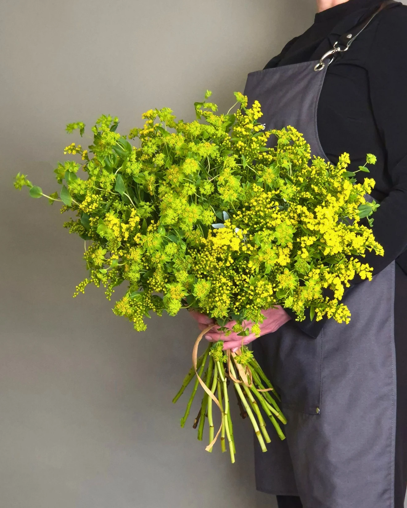 Buchet de Flori "Magia de Sanziene"