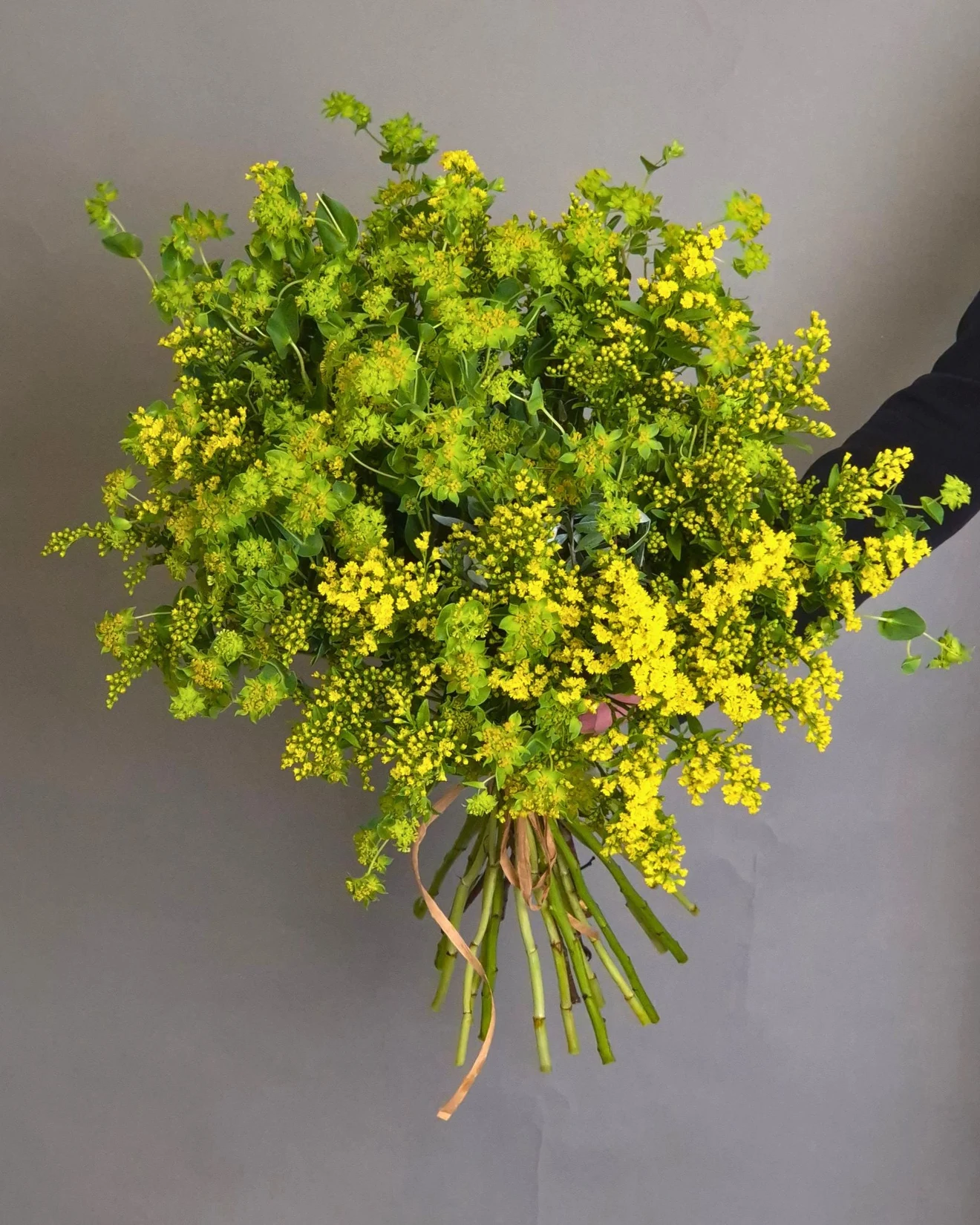 Buchet de Flori "Magia de Sanziene"