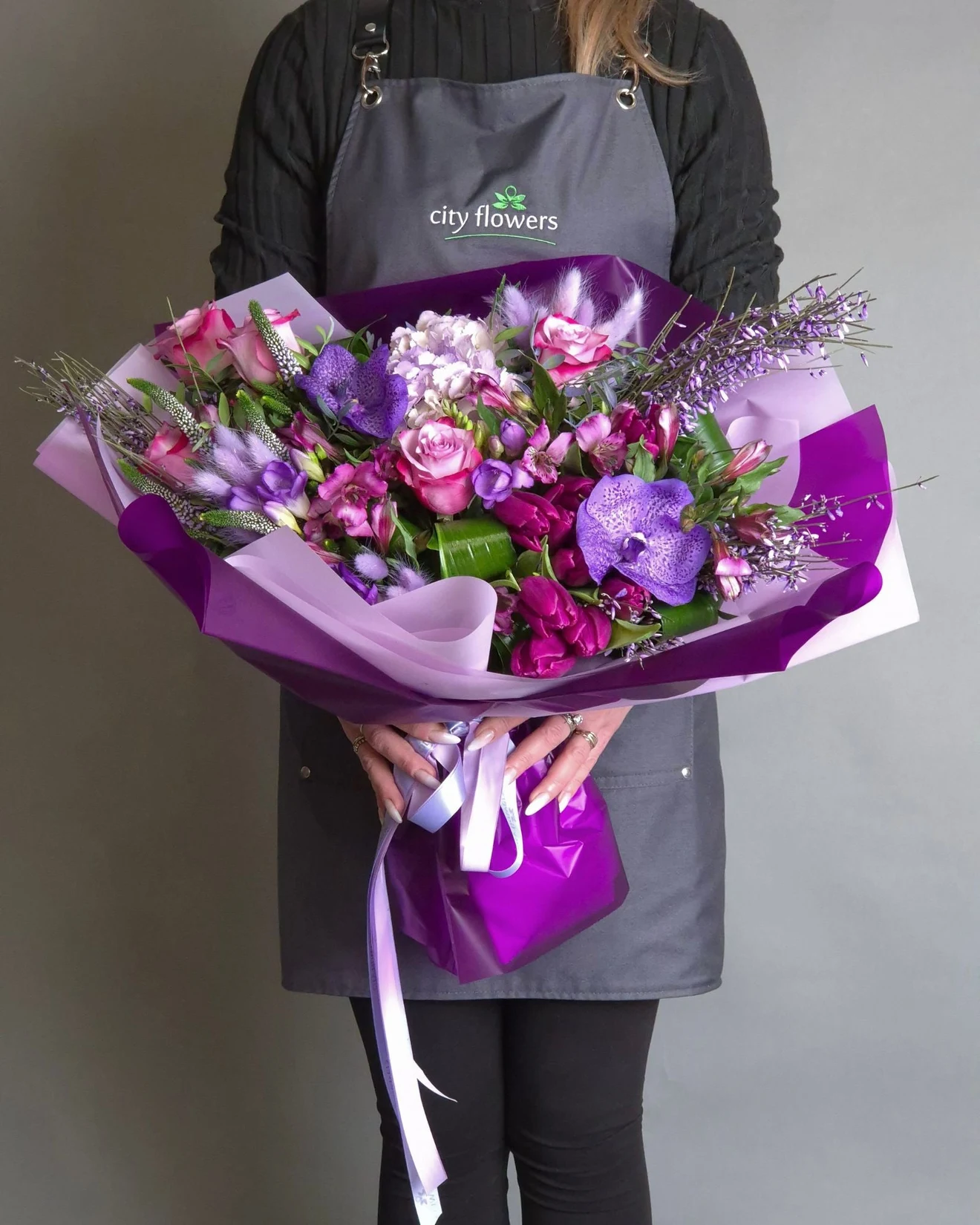 Buchet de Flori "Violet Vibrant"