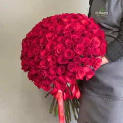 Buchet "Grand Amour" – 101 Trandafiri Rosii