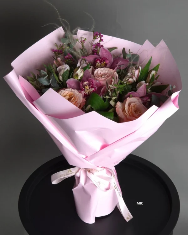 Buchetul zilei City Flowers